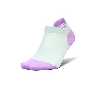 Feetures Elite Max Cushion No Show Tab No Show Socks Shoes Crisp Mint