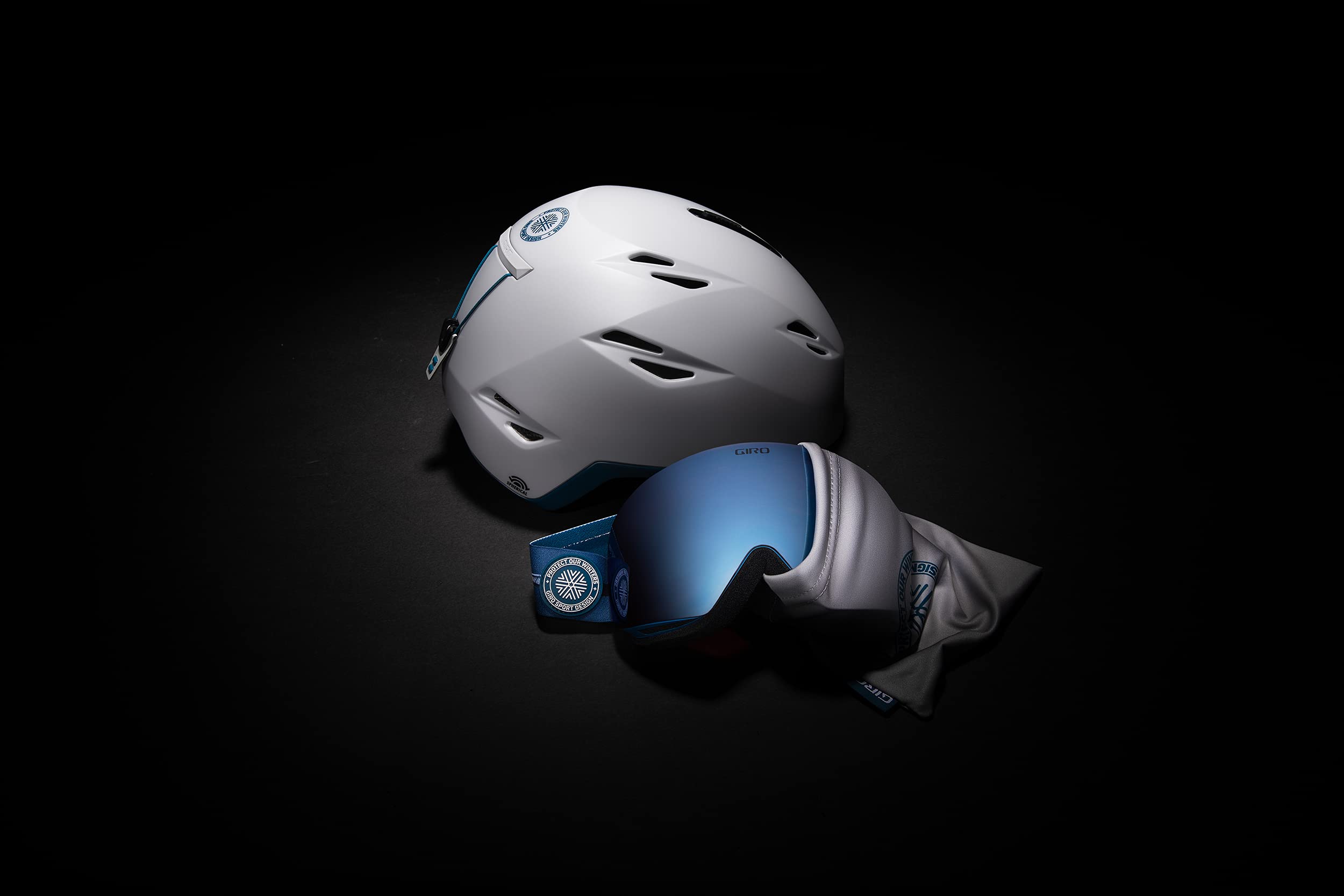 Amazon | GIRO〔ジロ スキーヘルメット〕＜2022＞GRID SPHERICAL