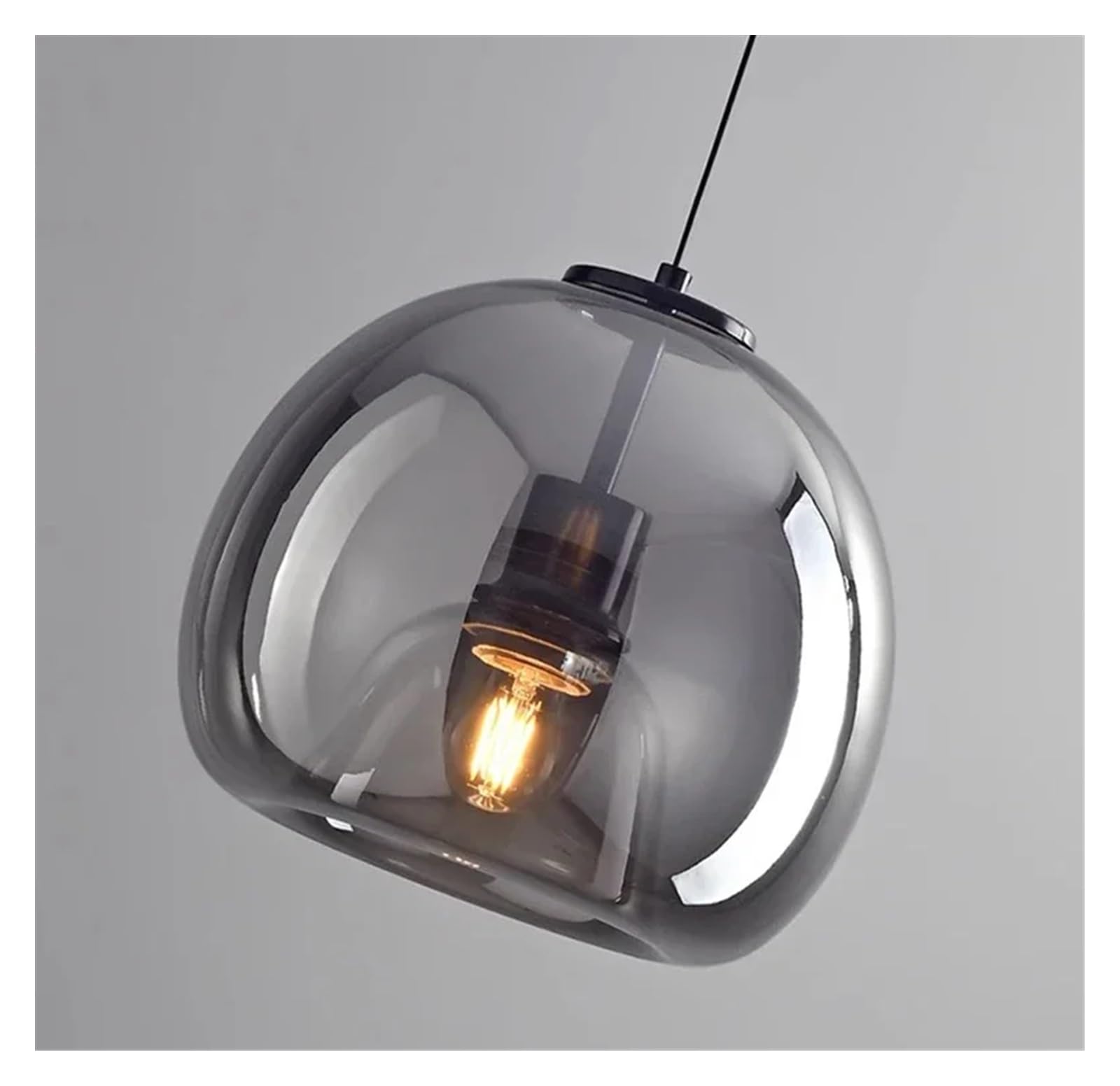 Suspension LED salon : finie la lumière agressive grâce au variateur RC