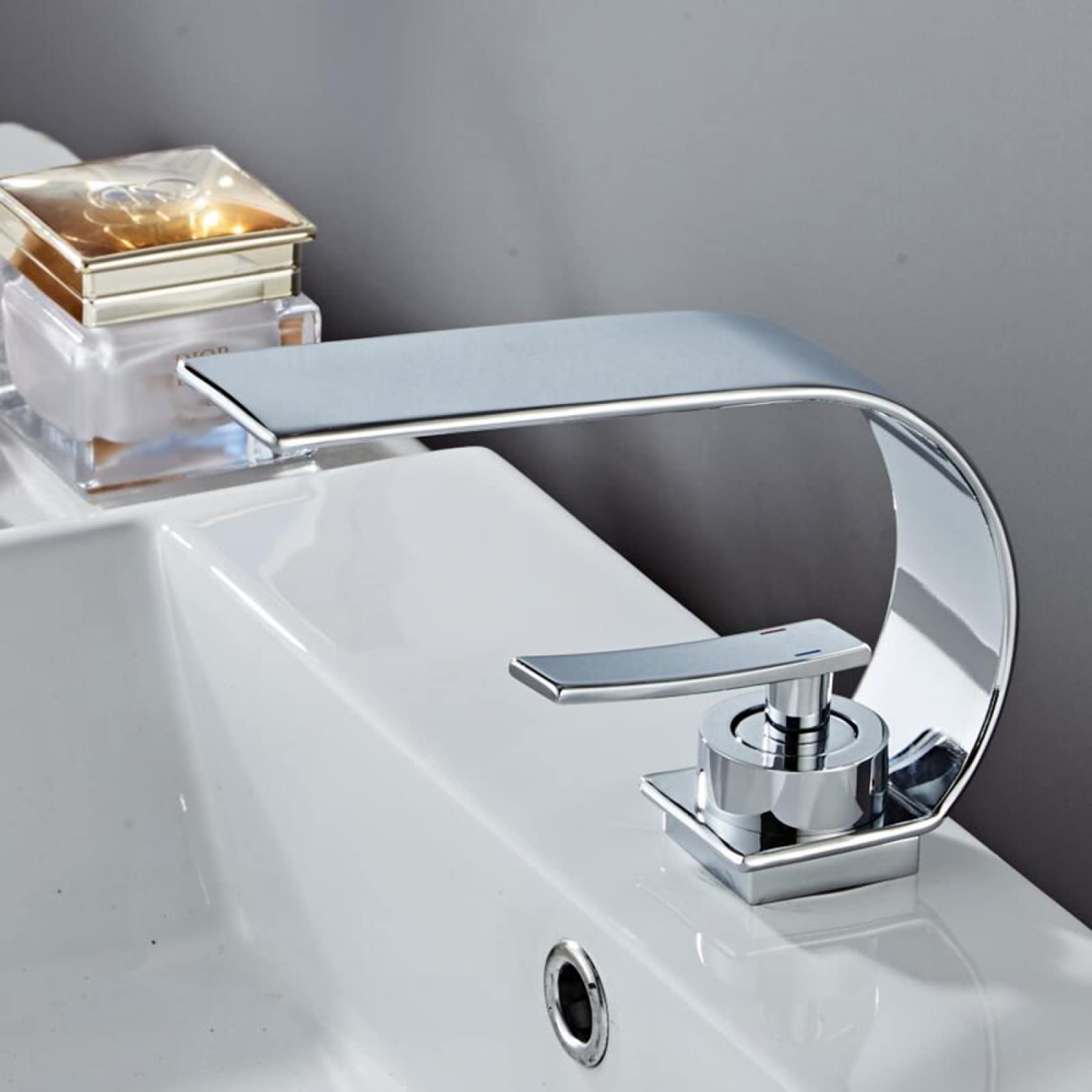 Nvsfzgiyg Cromo Waterfall Faucet For Bathroom Sink, Hot And Cold Mixer Tap, Brass, Single Handle, Outlet, Basin, White(Cromo)