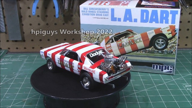 Amazon.com: MPC L.A. Dart Wheelstander 1:25 Scale Model Kit : Arts