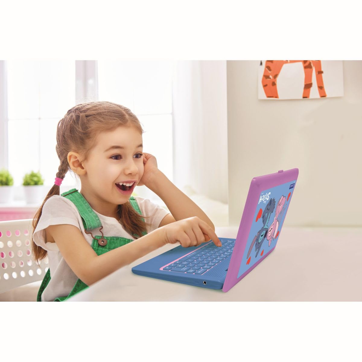 Lexibook, Disney Stitch, Dwujęzyczny Laptop Edukacyjny, 124 Aktywności (Angielski i Francuski), Ekran 2.8’’, Prawdziwa Klawiatura i Mysz, Nauka i Gry, Różowy i Niebieski, JC498DI1