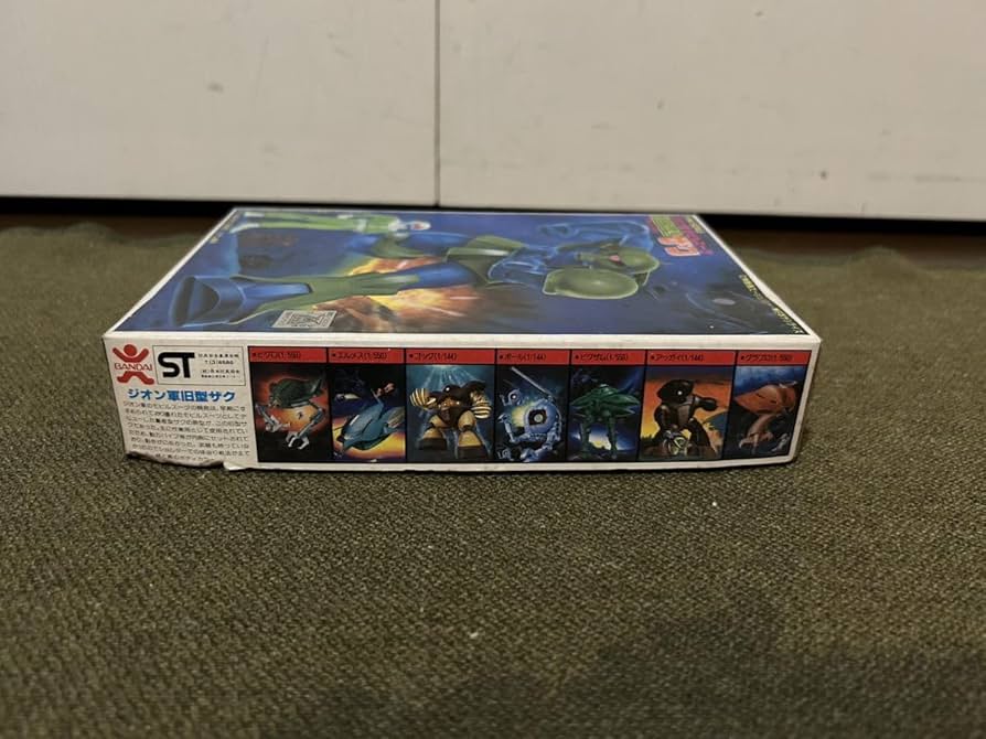 Amazon | ① 1/144 旧型ザク エラーパッケージ プラモデル 旧キット