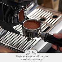 Vista 4 de Breville Barista Express Impress BES876BST, acero inoxidable negro