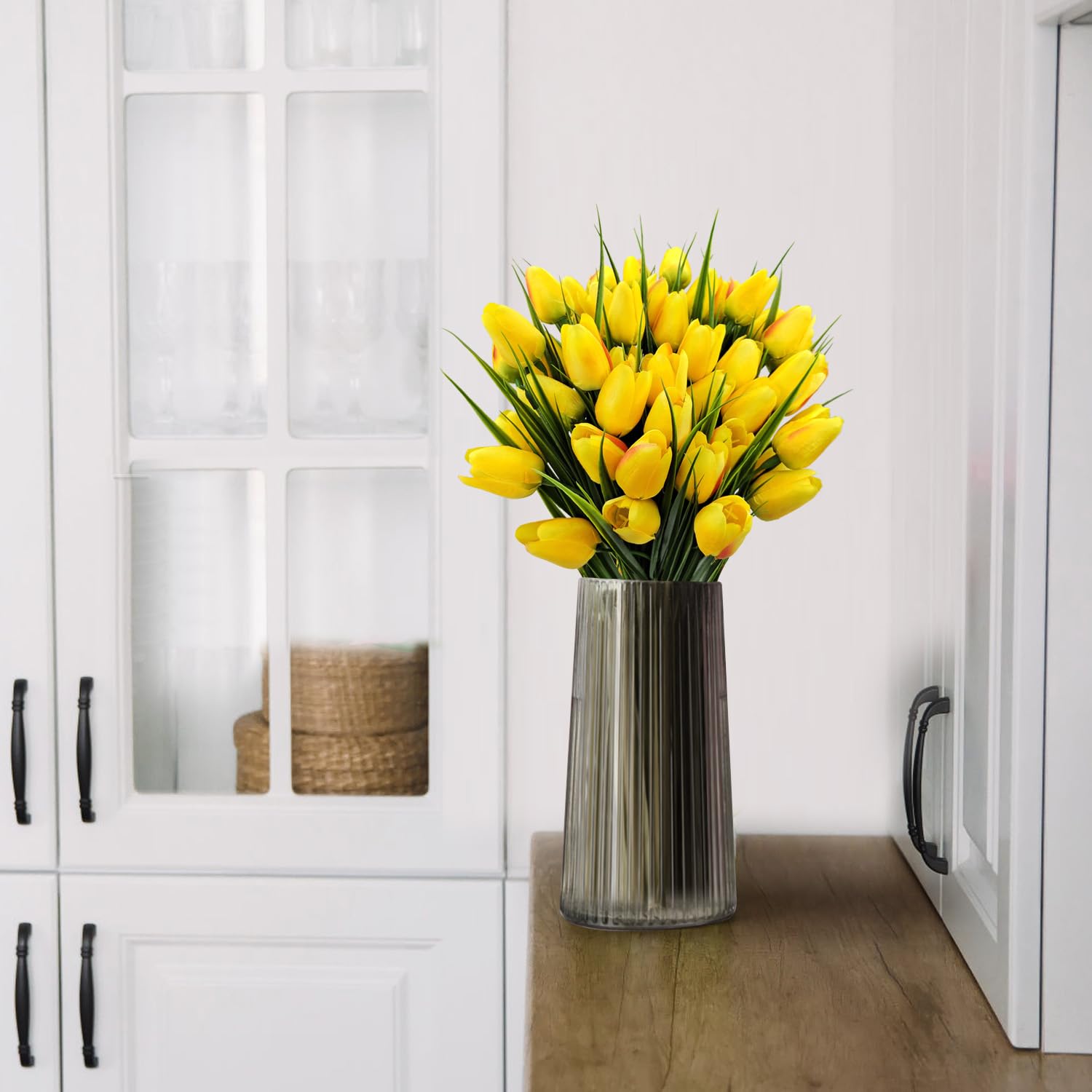 Künstliche Tulpen, UV-beständig, 4 Bündel, 10 Köpfe, Seide, Tulpen, Kunstkunststoff, Grünpflanzen, Blume für Zuhause, Außenbereich, Garten, Veranda, Fenster, Pflanzgefäße, Dekoration (gelb)