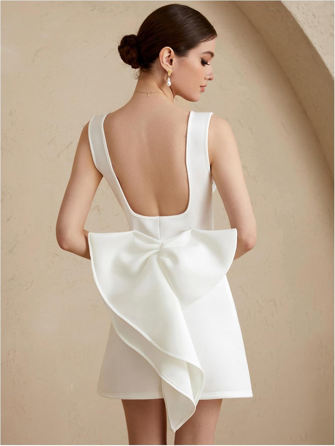 Women's Backless Bow Dress Sleeveless Crew Neck Elegant Party Mini Dresses - Image 2