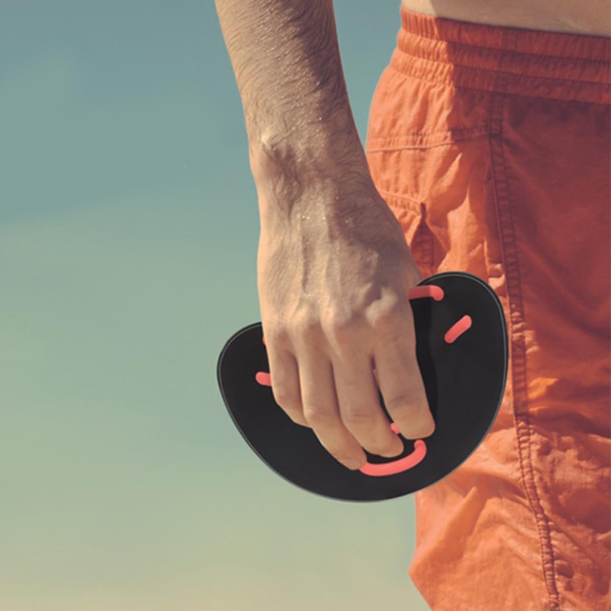 HEMOTON Swimming Hand Paddles for Adults Ergonomic Design and Adjustable Strap, Black Swim Training Equipment for Improving Swimming Techniques and Training Sessions Random Color