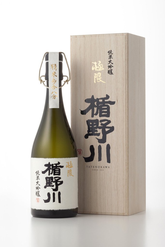 Amazon.co.jp: 楯野川 純米大吟醸 極限 超限定品 720ml 専用桐箱付き