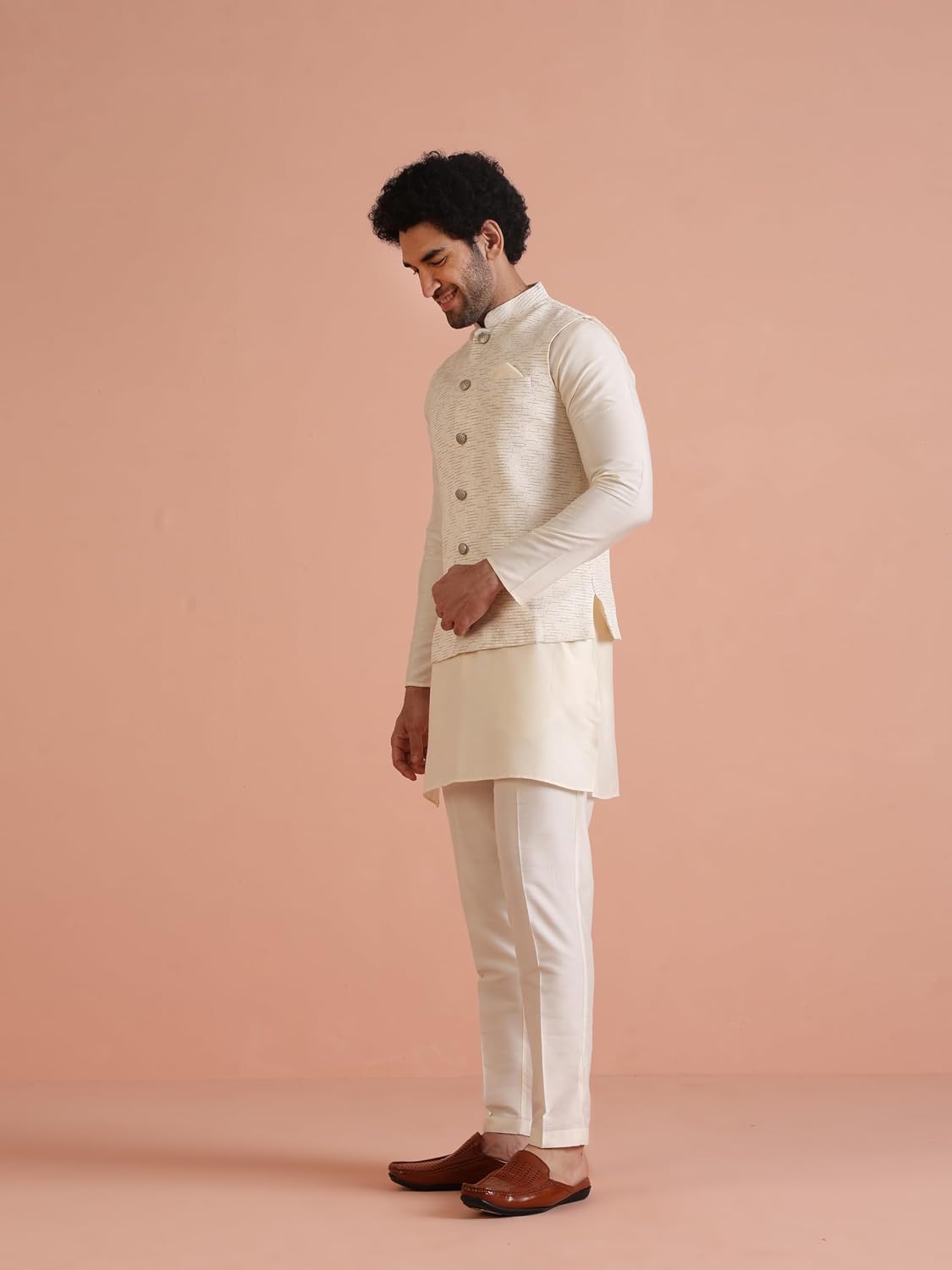 KISAH Men’s Textured Jacket | Traditional Outfit for Men | Festive & Wedding Ethnic Wear | Elegant & Comfortable