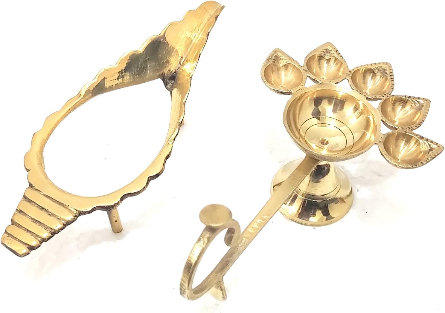 Brass Panch Aarti Diya with Stand, Traditional 5-Inch Oil Lamp with 6 Diyas, Gold Finish