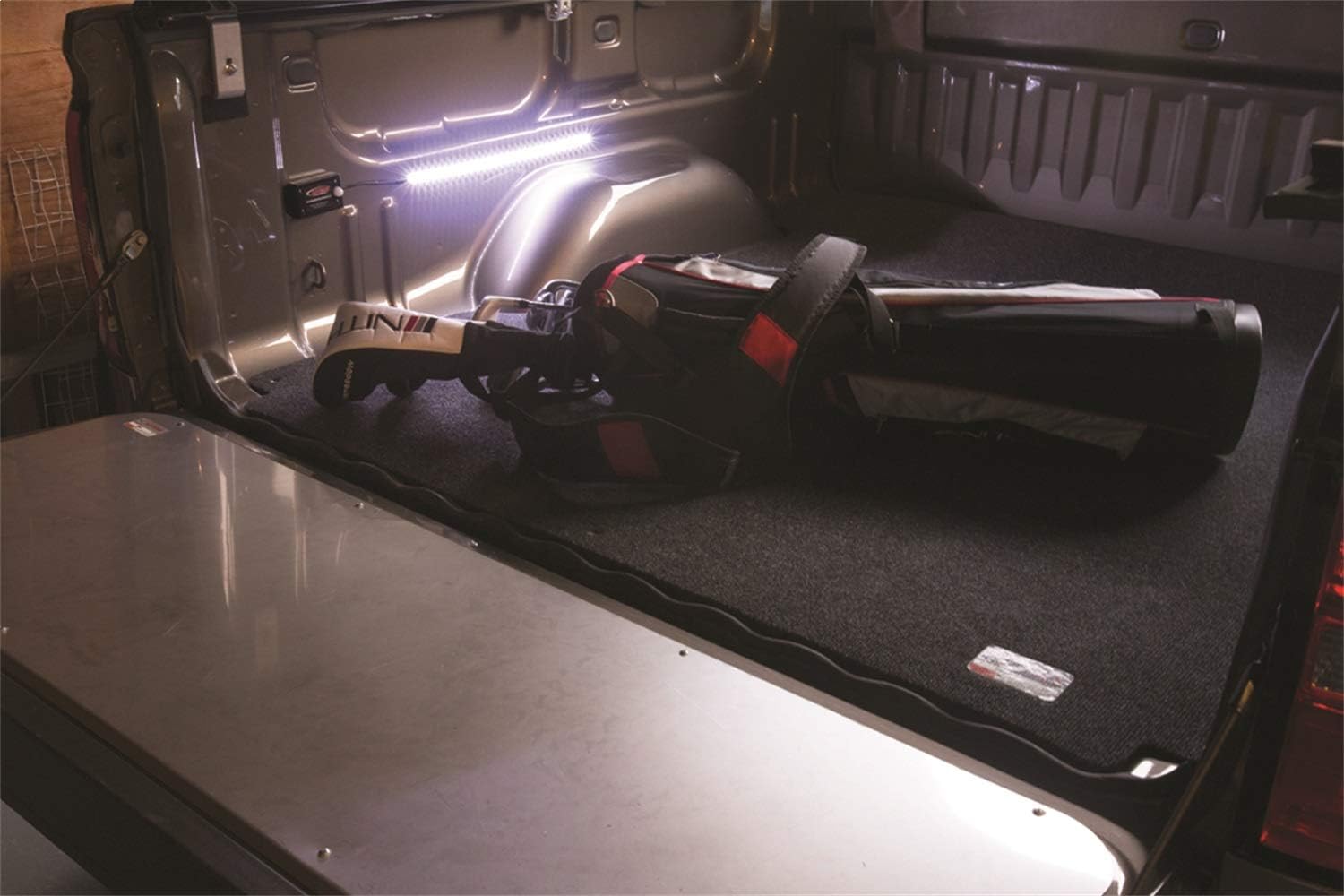 Access Covers 18' MOTION LED LIG