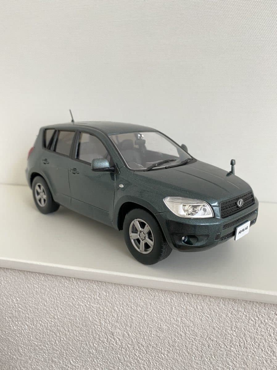 Amazon | ミニカー RAV4 1/24 ダークグリーンマイカ 6T3 ミニカー 