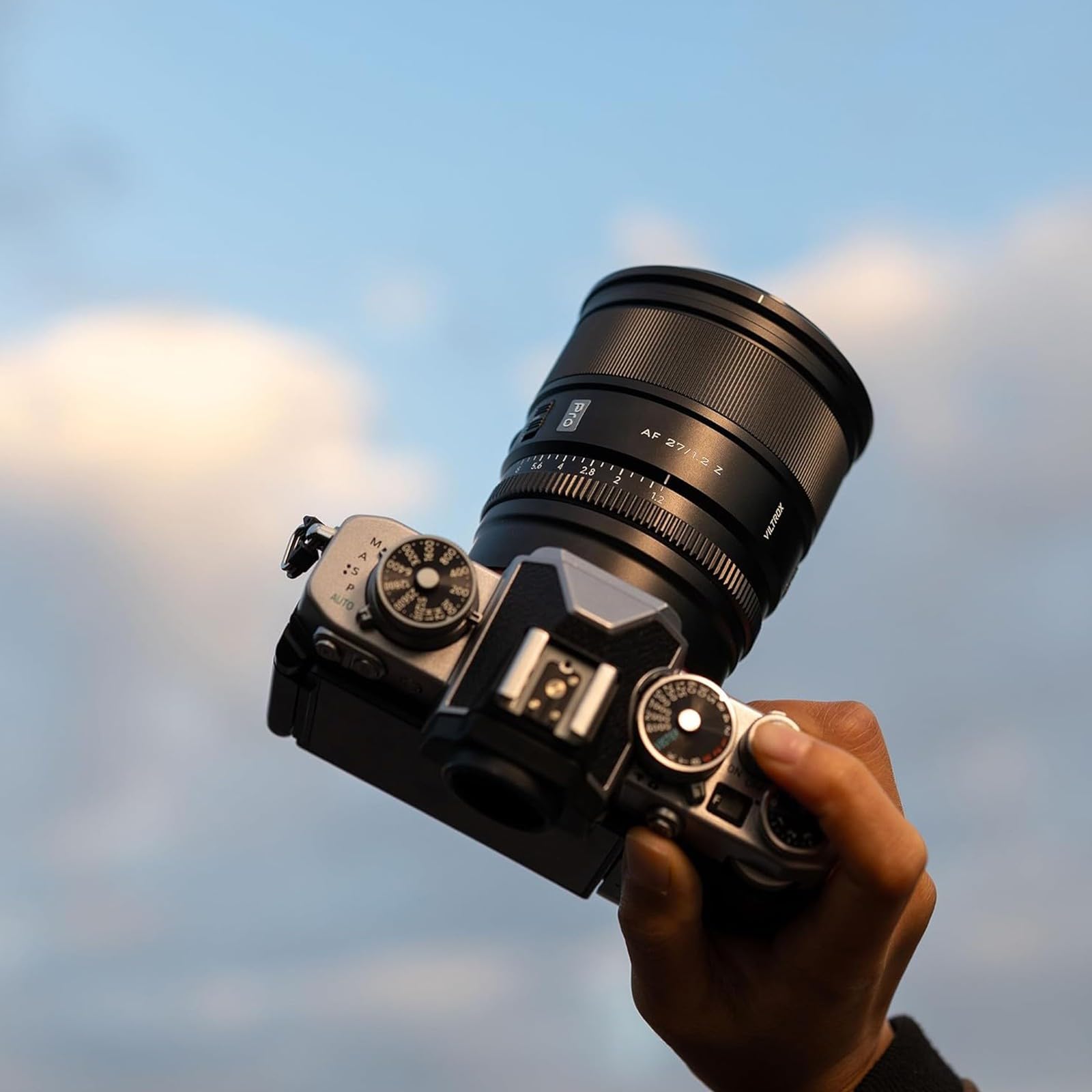 Amazon.co.jp: VILTROX 27mm F1.2 Pro Zマウント APS-C 大口径オート