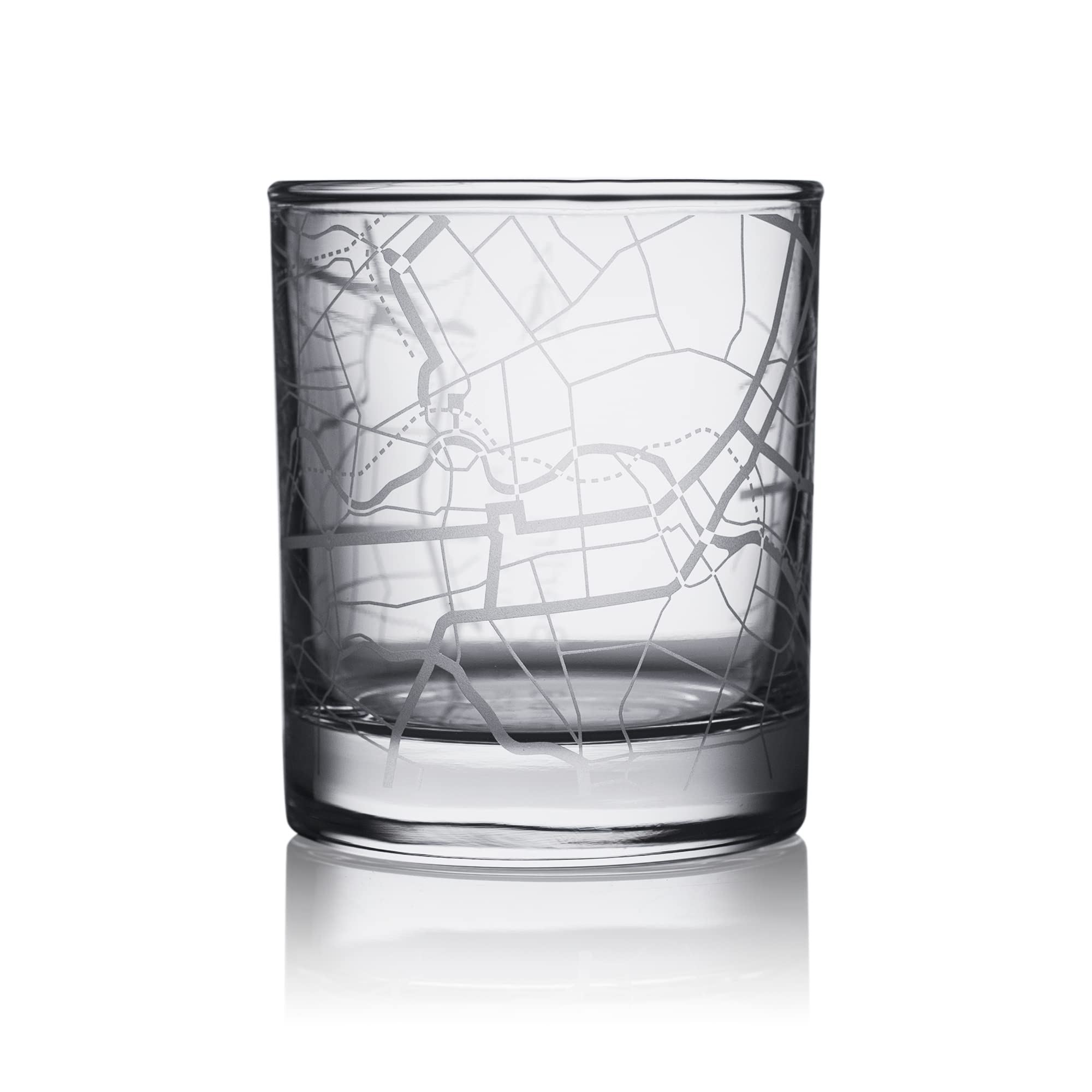 O3 DESIGN STUDIO Berlin City Map Whiskey Glass, Unique Gift, 10.5 oz