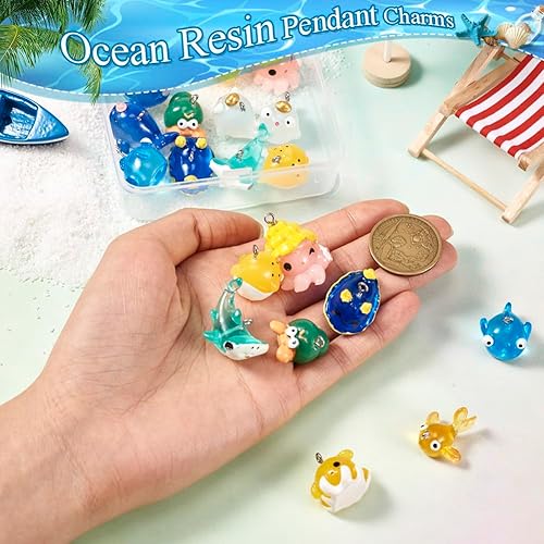 Miniatura 4 de KISSITTY 20 colgantes de resina de animales del océano, peces dorados, pulpo, cangrejo, liebre marina, animales marinos, dijes colgantes de resina