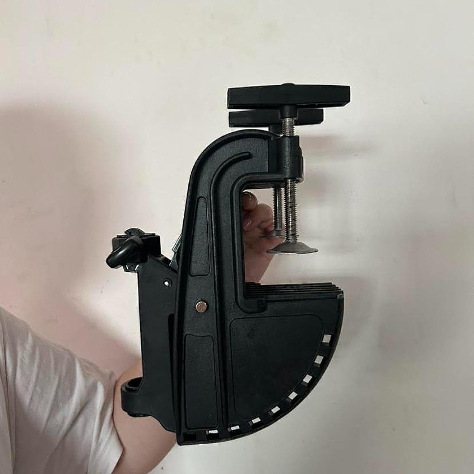 Elektrischer Trollingmotor Halter für Angelboote – Scharnier für zuverlässige und stabile Montage, flexibel und einfach zu bedienen. Geeignet für Schlauchboote.