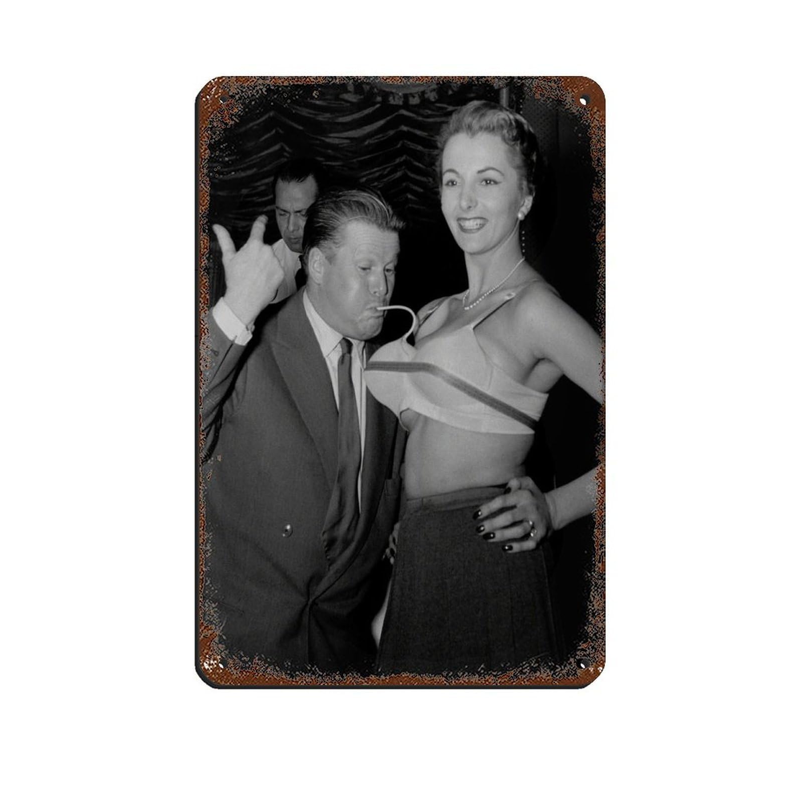 Weird Poster, Old Hollywood Photo Retro Poster Metal Tin Sign Chic Art Retro Iron Painting Bar People Cave Cafe Family Garage Poster Wall Decoration 8x12inch(20x30cm)