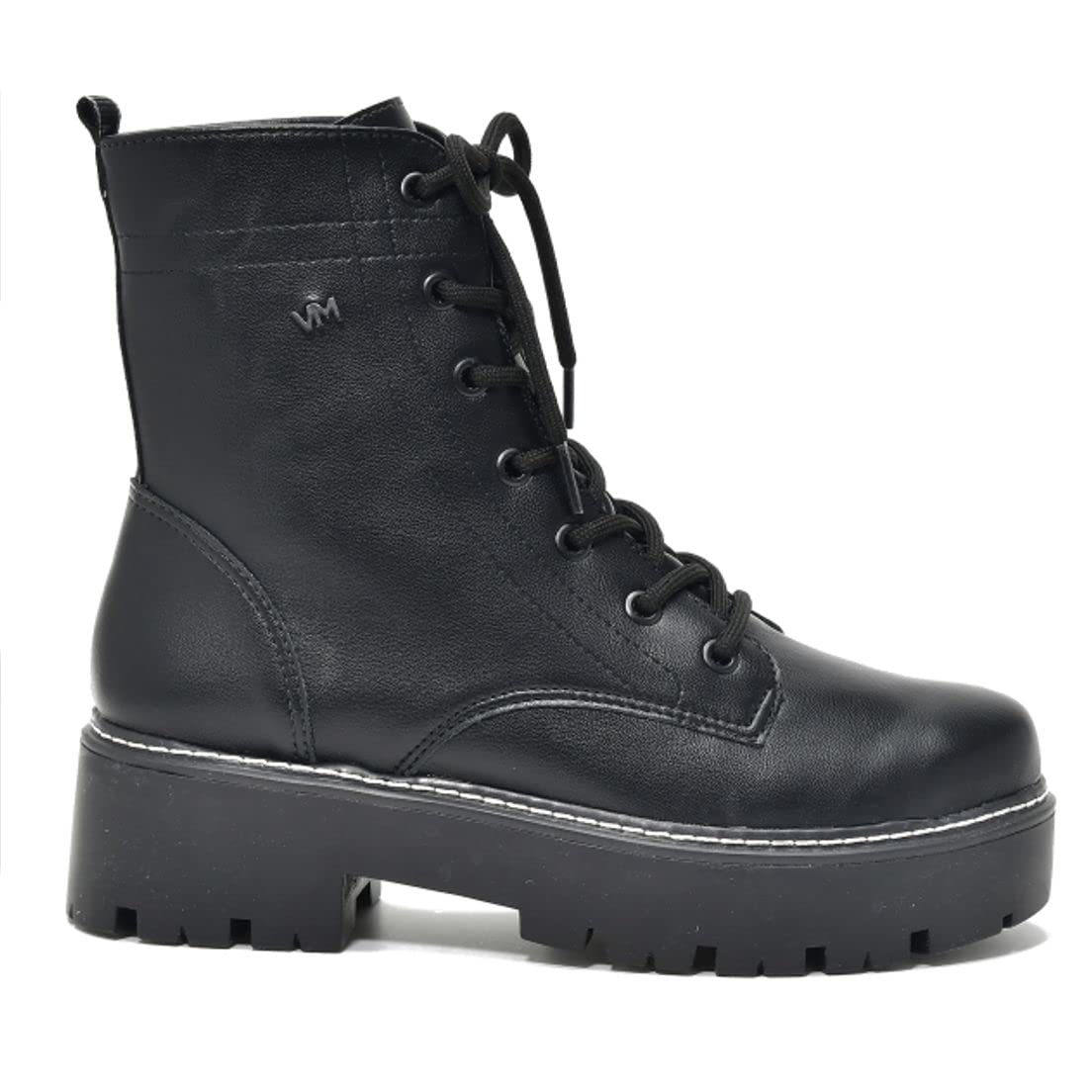 Bota Coturno Feminino Casual Sola Tratorada Cano Curto Via Marte 23-2903 em promoção! Veja a oferta e mais achadinhos de Botas 3 Hoje é o melhor dia para comprar Bota Coturno Feminino Casual Sola Tratorada Cano Curto Via Marte 23-2903 com aquele preço maroto! Promoção! Aproveite a oferta! 3