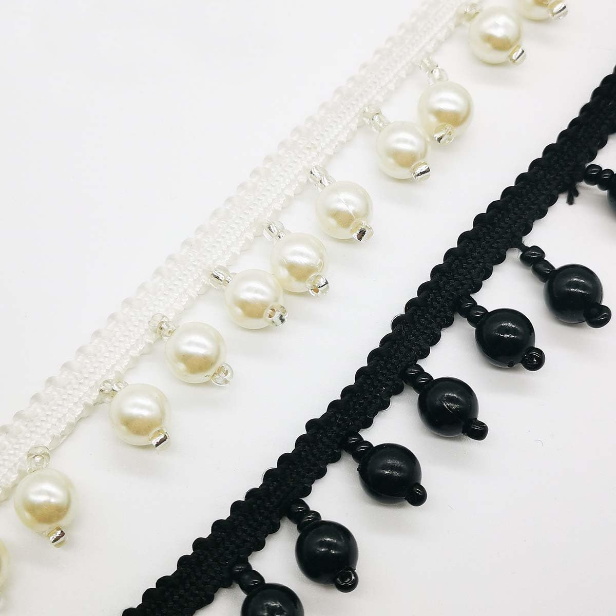 1 Yard Perlenbesatz mit Fransen