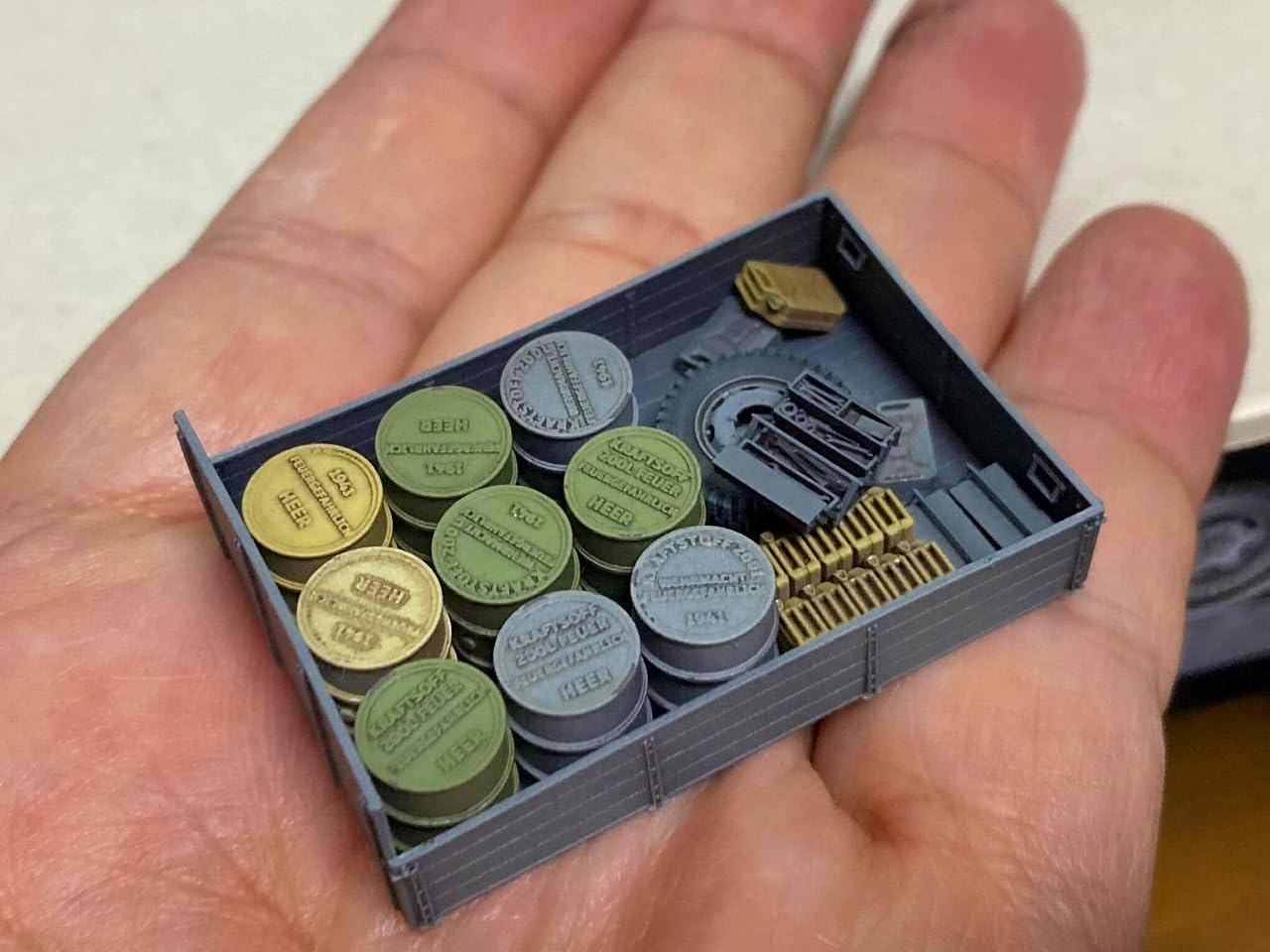 Amazon | 1/72 WW2ドイツ軍 アクセサリセット ドラム缶・ジェリカン
