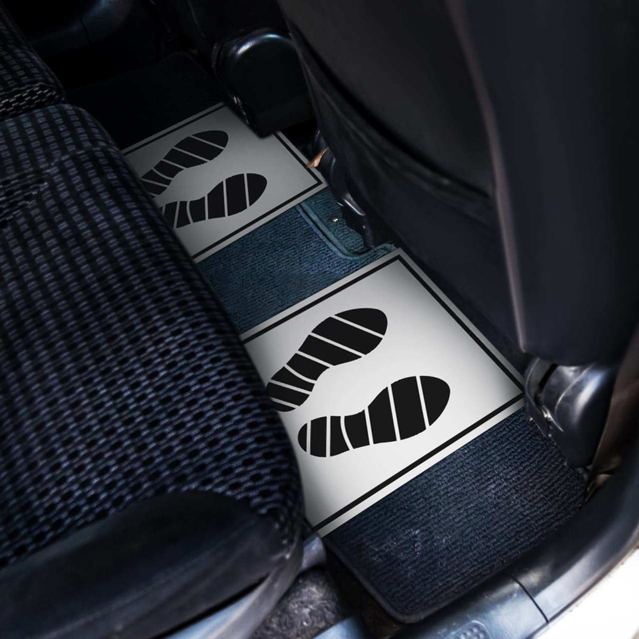 Garneck 100 piezas de felpudos desechables de papel para coche, alfombrillas desechables para protección de vehículos, almohadillas para los pies, alfombrillas de papel, accesorios para automóviles