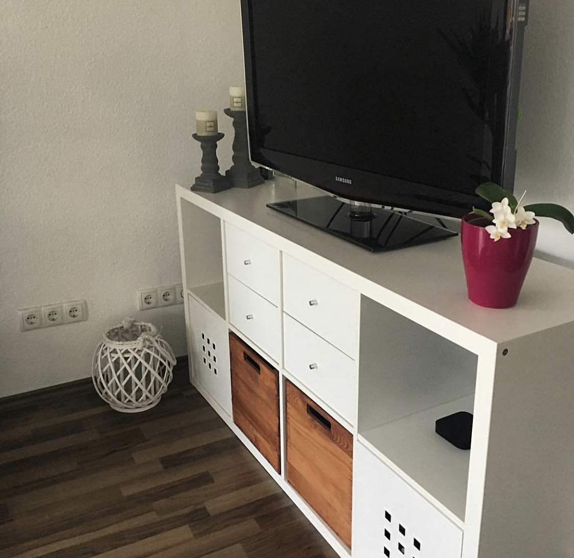 Obstkisten-online 4 Kallax Holzkisten im Used Look mit Eingriff von 2 Seiten 32x37,5x32,5 cm - für Deko, zur Aufbewahrung im Kallax Regal