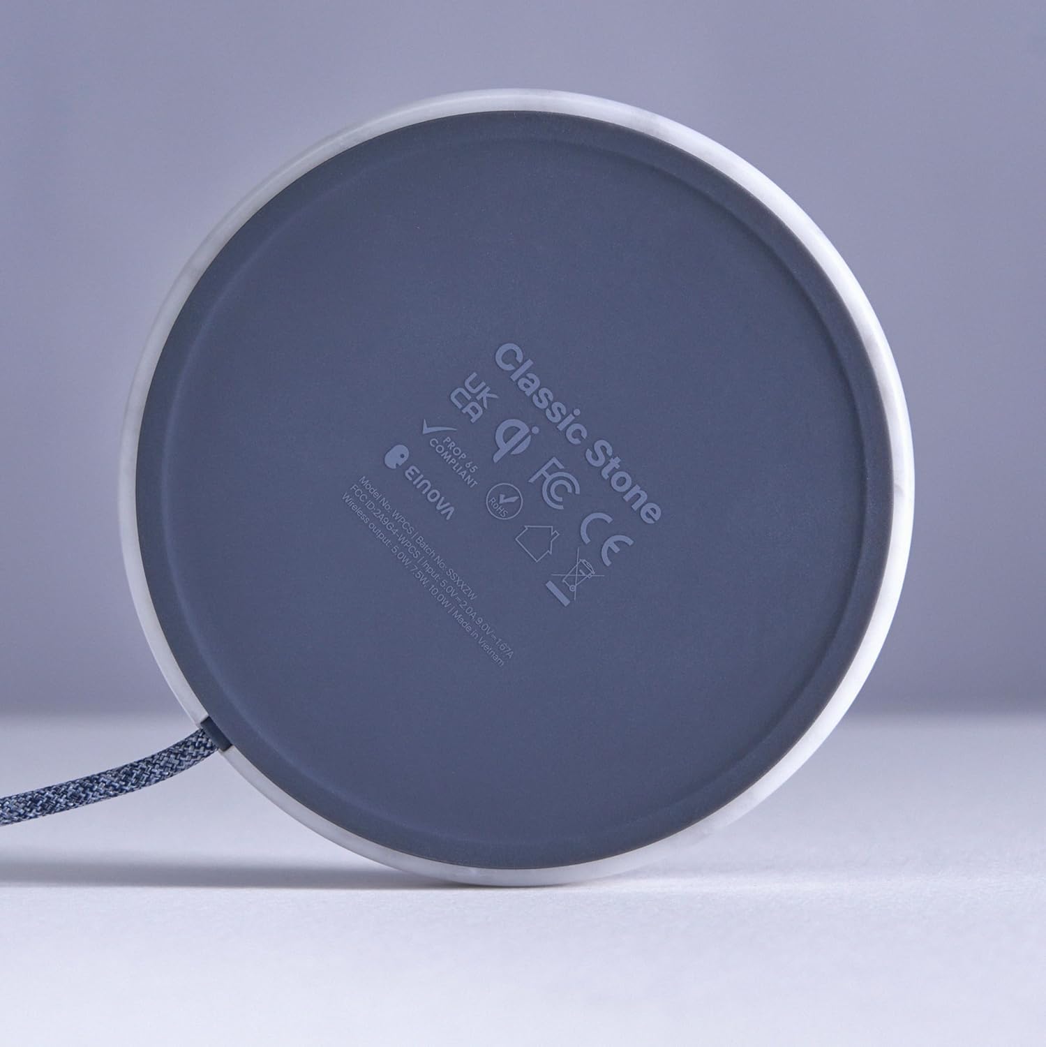EINOVA Classic Stone - Cargador inalámbrico de mármol diseñado en Italia, almohadilla de carga inalámbrica, cable USB-C integrado de 6 pies, smartphones, auriculares inalámbricos, relojes inteligentes