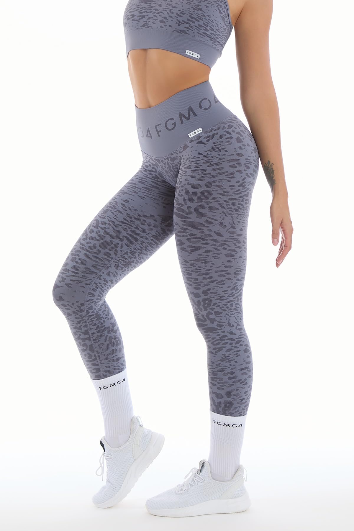 FGM04 Leggings Push Up Jungle Leopardo 2.0 | Fascione 13 cm, arriccio posteriore, tessuto F.I.R. coprente, Oeko-Tex Classe 1 e fit regolare.