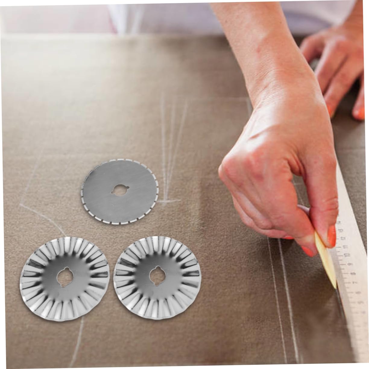 21pezzi Lame Ricambio Per Cutter Con Custodia Lame Dashed Per e Accessori Per e Crafting