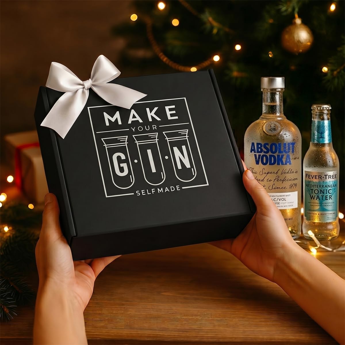 Make Your Gin Geschenkset schwarz -Absolut Vodka, Fever-Tree Mediterranean Tonic Water 500ml + Botanicals - Kopi Luwak von freilebenden Tieren+ Bar Trichter + Anleitung mit Rezept + 6x Longdrinkglas