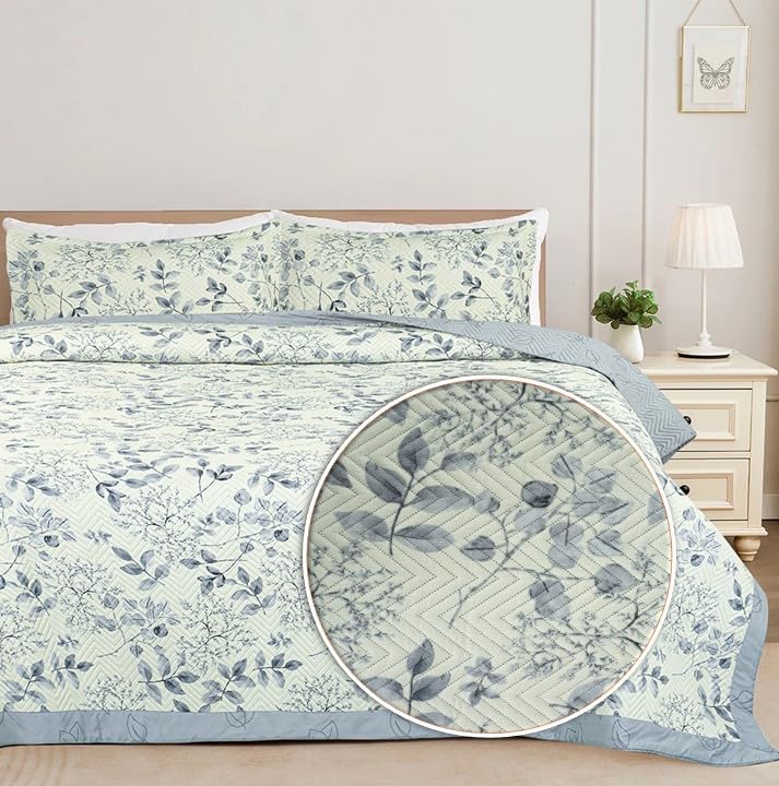Image of VAS COLLECTIONS Ultrasonic Bedcover Bedsheet Quilt Bedspread with 2 King Size Pillow Covers 90 x 100 inches Decorative Bed Cover King Size (Off White & Grey)