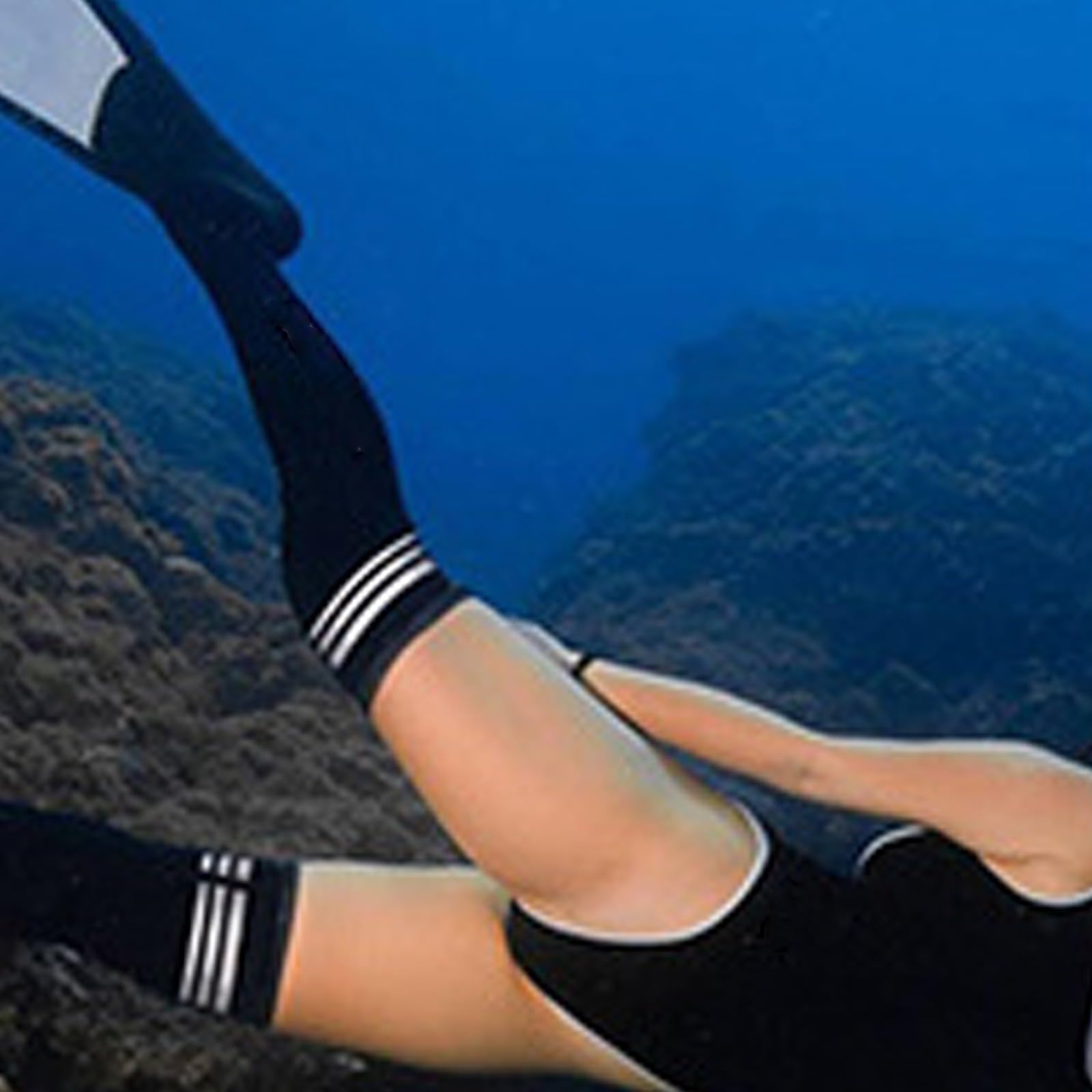 Skarpety do nurkowania, skarpety do pływania z silikonowym uchwytem, antypoślizgowe paski, neoprenowe skarpety do sportów wodnych i snorkelingu