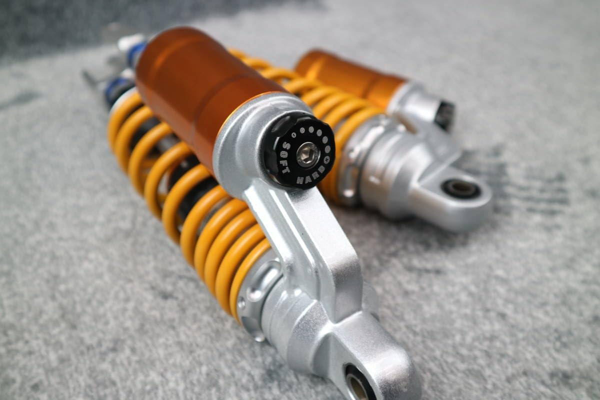 オリンサス　黄３２０サス　コの字　マジェスティ/ マジェ シグナスX オリンサス 黄 320サス コの字シグナスX SE44J SE46J SEA5J S12J