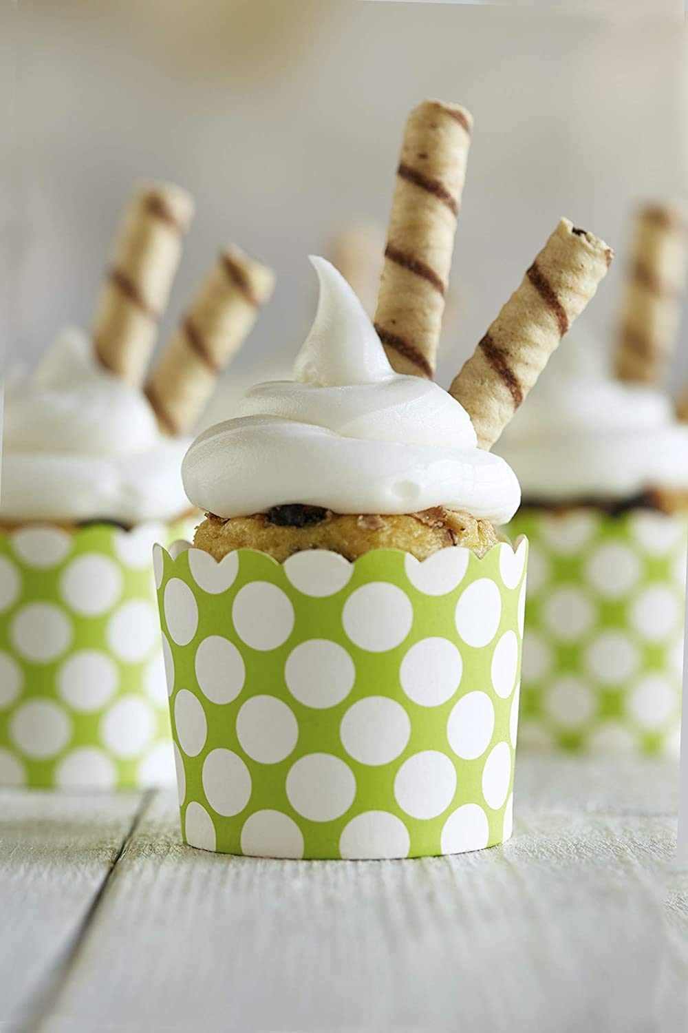 Pirouline Rolled Wafers – Chocolate Hazelnut – Rolled Wafer Sticks, Crème Filled Wafers, Rolled Cookies for Coffee, Tea, Ice Cream, Snacks, Parties, Gifts, and More – 28oz Tin 1pk