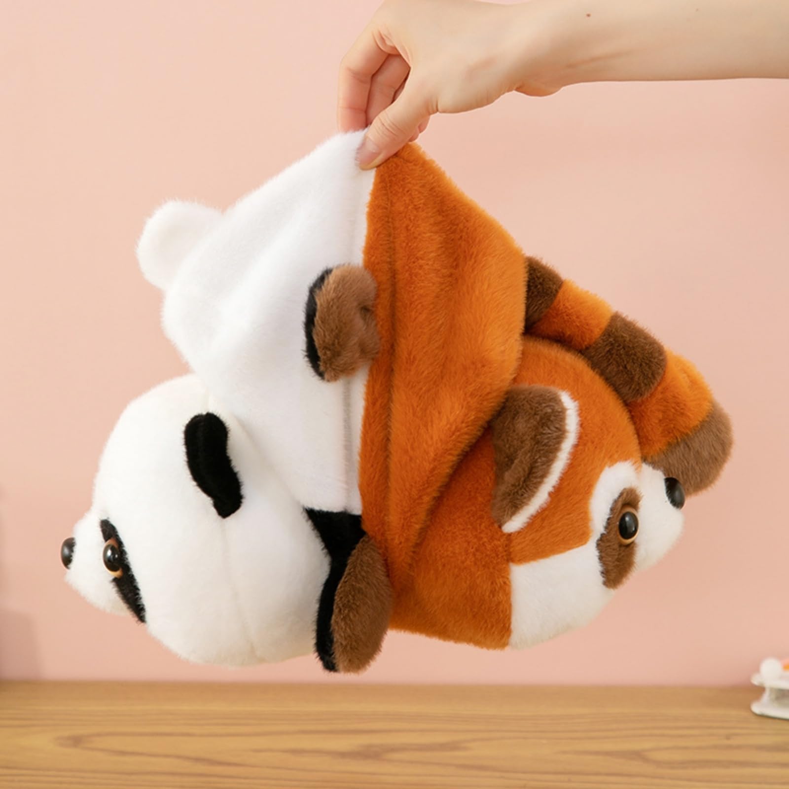 Wendbarer Reversibel Panda & der Rote Panda Plüschtier,35/50/70cm Niedlich Panda Kuscheltier, wechselbares Wildtier Stofftier für Kinder, als Geschenk und Tischdekoration (70 cm)