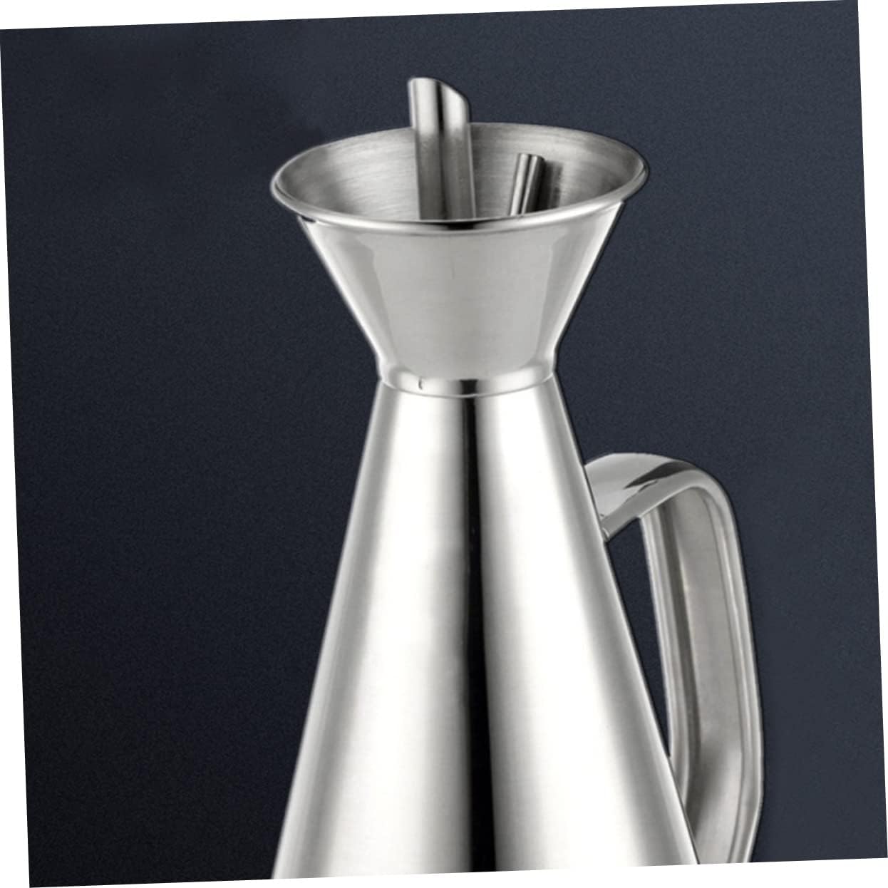 Ciieeo Stainless Steel Oil Dispenser Leakproof Olive Oil Sprayer Vinegar Sauce Bottle
