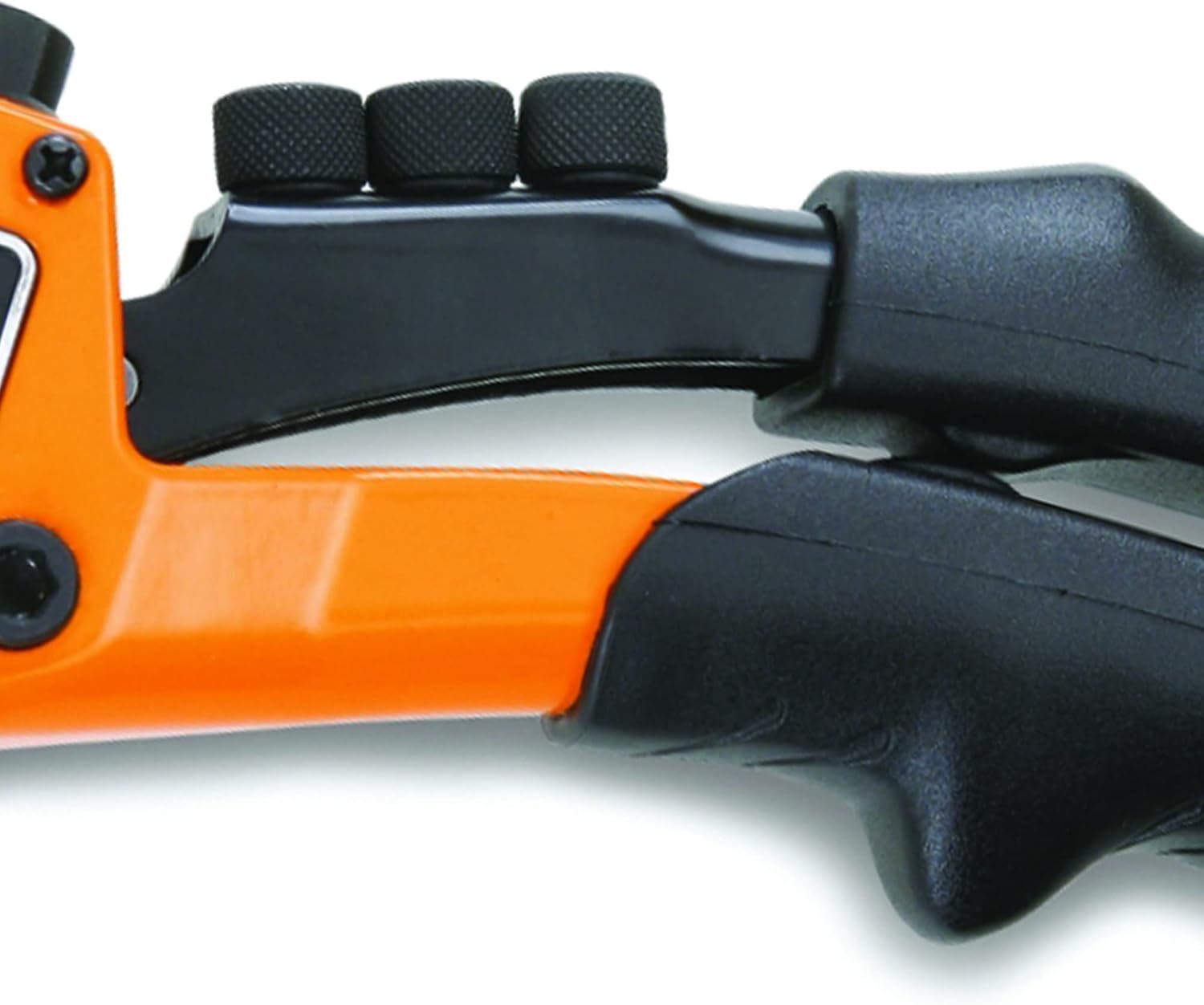 Close-up of Beta 1741 U Riveting Plier handles and nosepieces