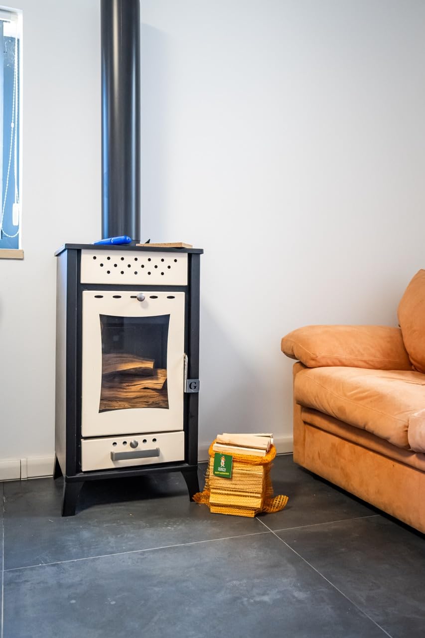 FEMIRO - Legnetti Accendifuoco Misti Faggio/Abete in Sacchetto Raschel 3,5 kg - Economici, Pratici e Ideali per Camino, Stufa, Forno e Barbecue. Confezioni da 3,5 a 420 kg. (84 Kg)