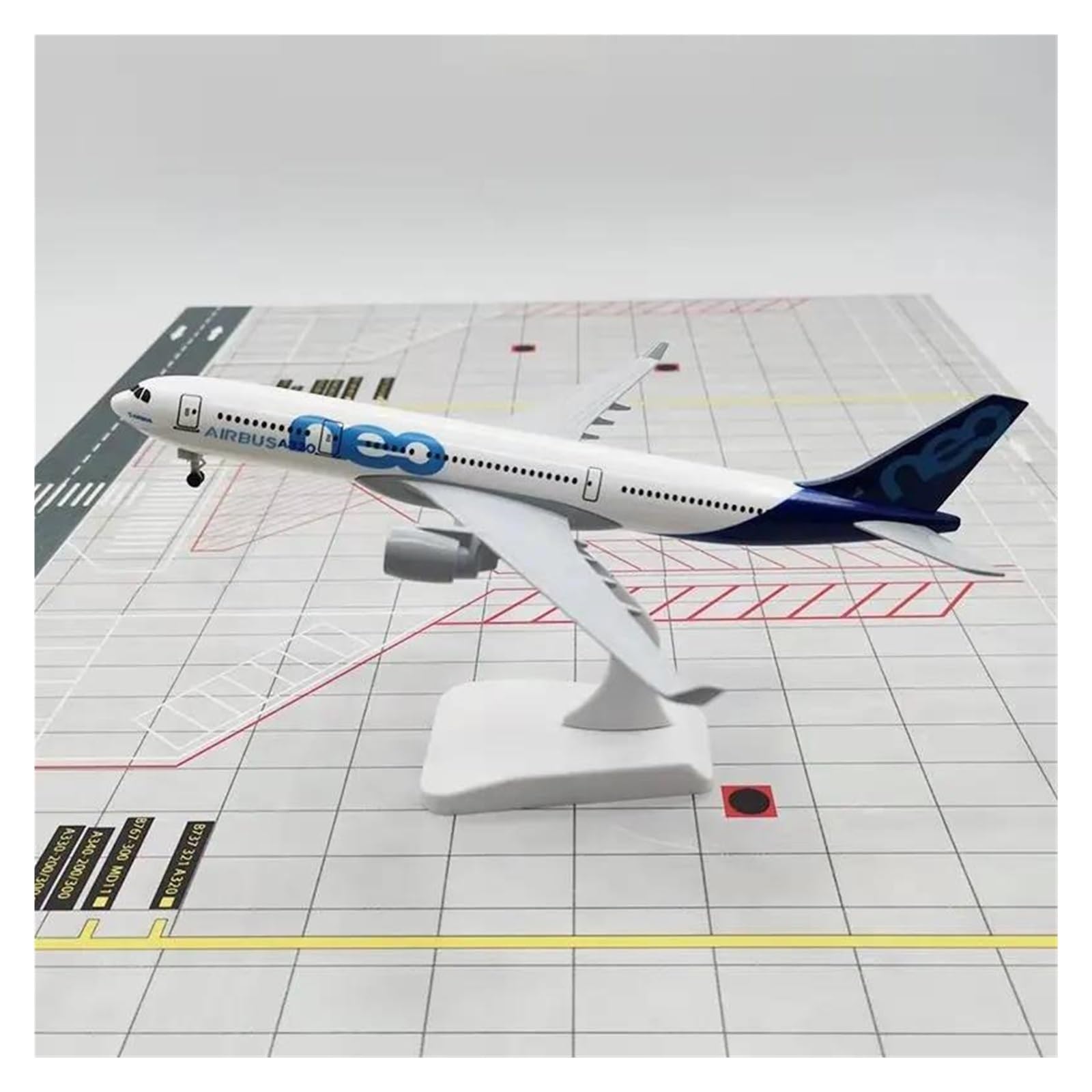 Aviones clásicos Antiguos Modelo De Avión De Pasajeros De La Simulación De La Aleación A330 Neo De Los 20cm con El Tren De Aterrizaje