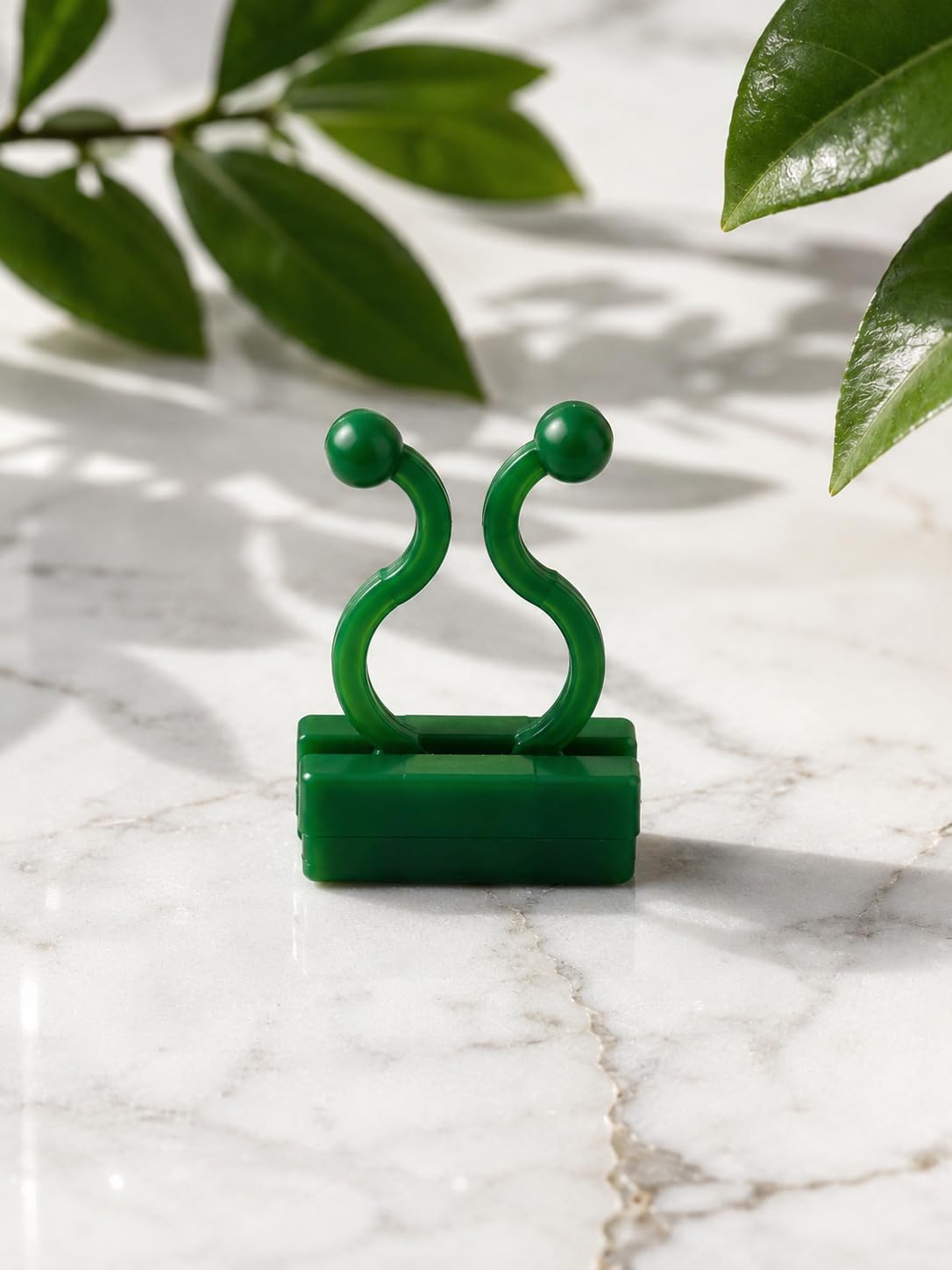Green Plant Climbing Wall Fixture, Self-Adhesive Vine Support Clip with Twist-Lock Base, Invisible Garden Traction Wire Management Holder Decals-image-20