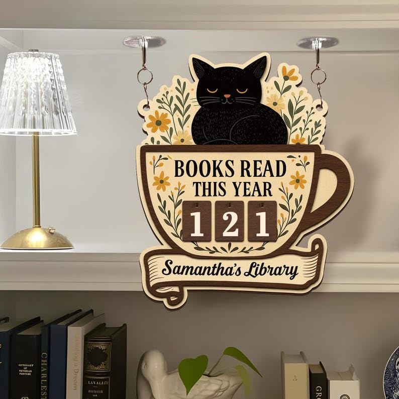 Books Read This Year Tracker with Black Cat, Personalized Bookshelf Counter with Name, Bookish Décor, Birthday Gift for Book Lover