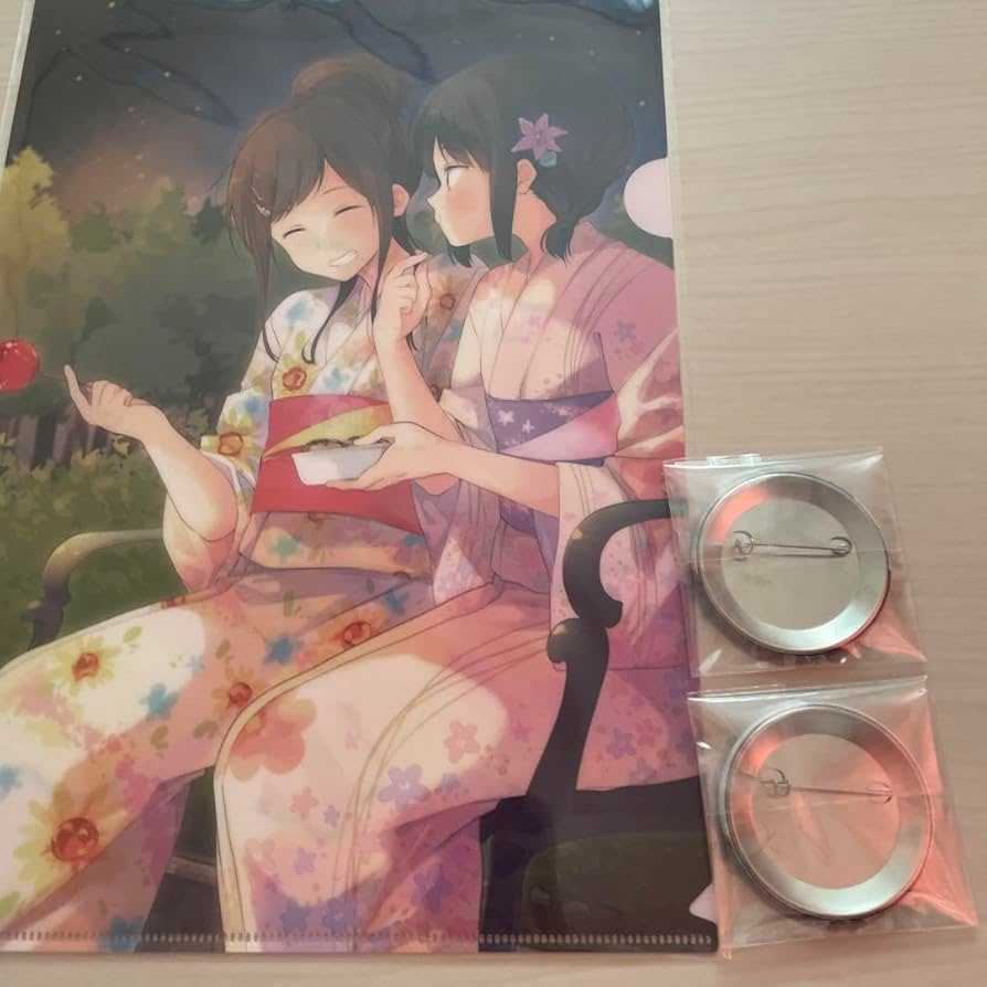 Amazon.co.jp: 安達としまむら 缶バッジ クリアファイル セット