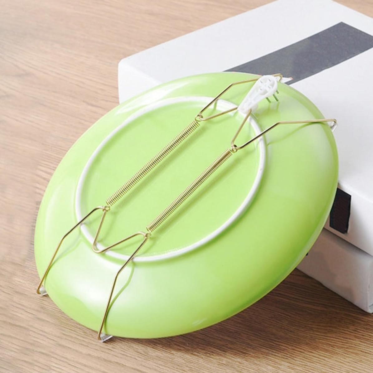 Xmas Spring Hanging Plate Hanger Copper Alloy Invisible Wall Display