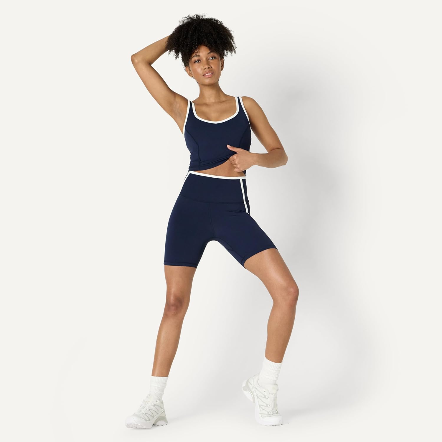 Amazon Essentials Women's Active FormFlex Buttery Soft High Waist 6" Biker Shorts with Contrast Trim - Image 5