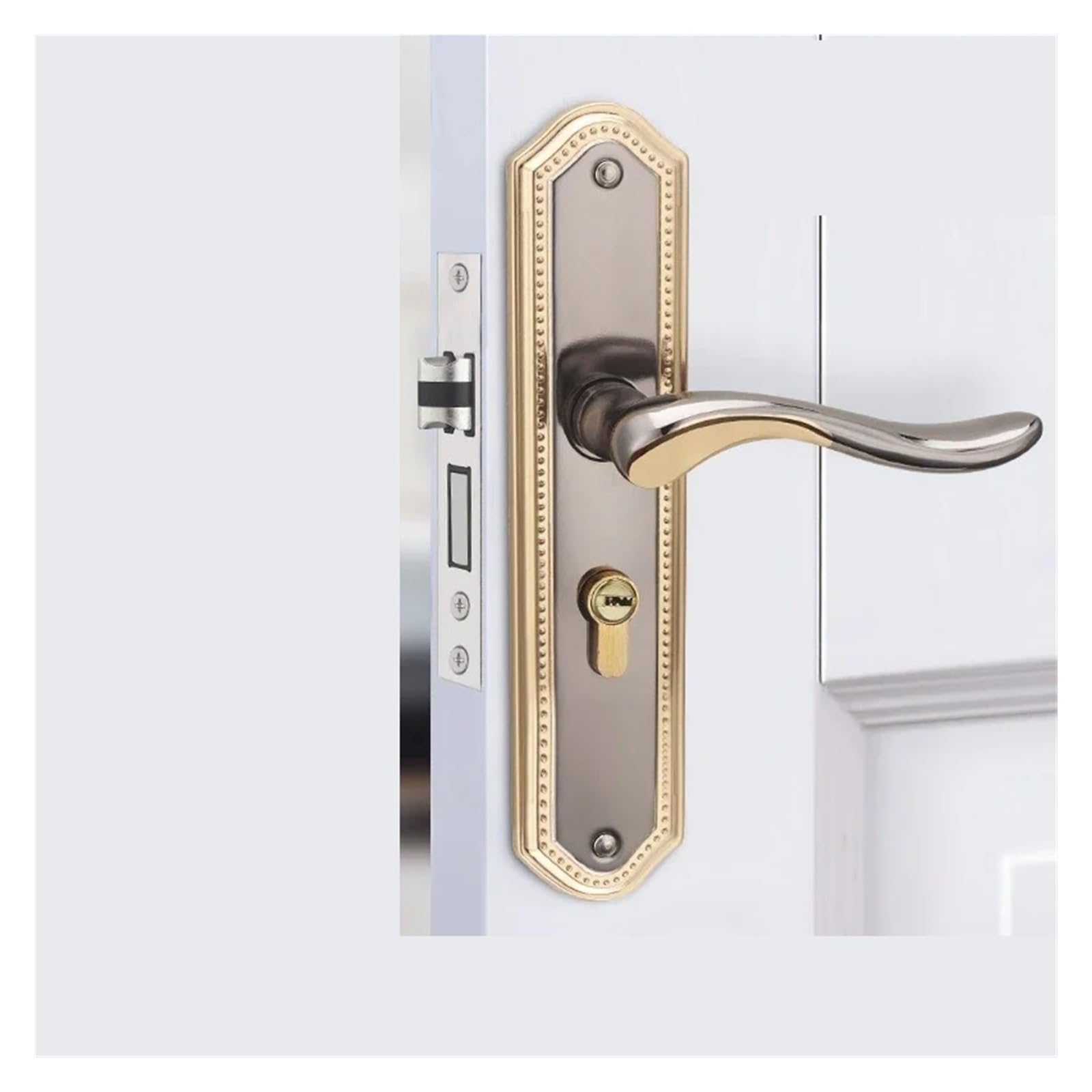 Puerta interior para dormitorio con llave que resuelve la falta de privacidad en tu casa
