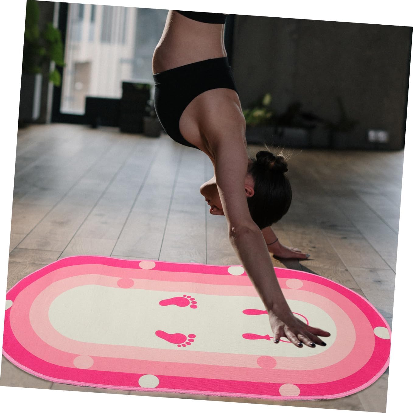 Silicone Bottom Jump Rope Mat for Exercise 50x80cm Oval Pink Thickened Soundproof Skipping Pad Fitness Workout Quiet Training Mat for Indoor Sports