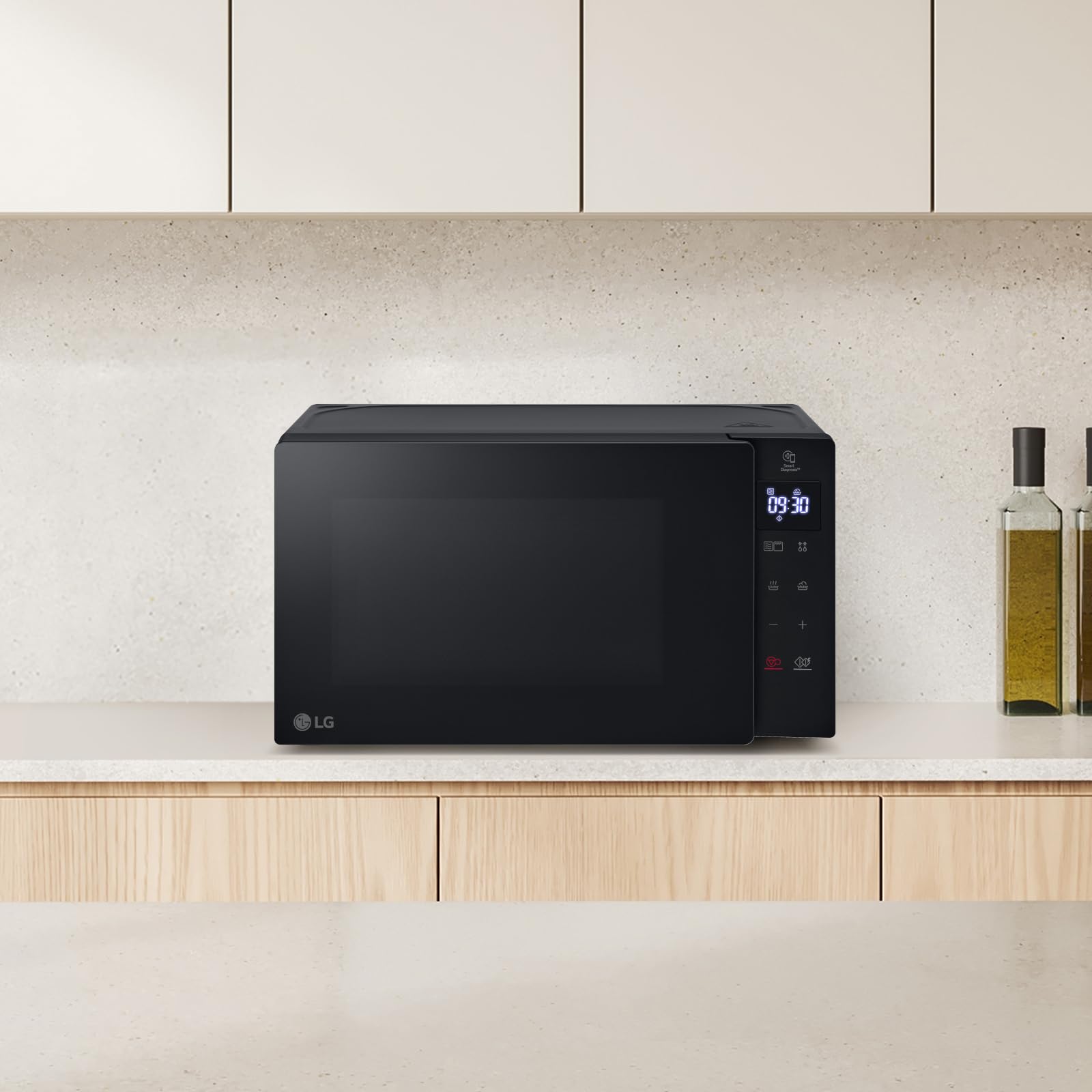 LG MH6032GAS Forno Microonde 20 Litri con Grill al Quarzo, 700 W, Programmi Automatici, Scongelamento Rapido Defrost, Funzioni Timer e Orologio Smart Diagnosis, Scaldavivande, Nero