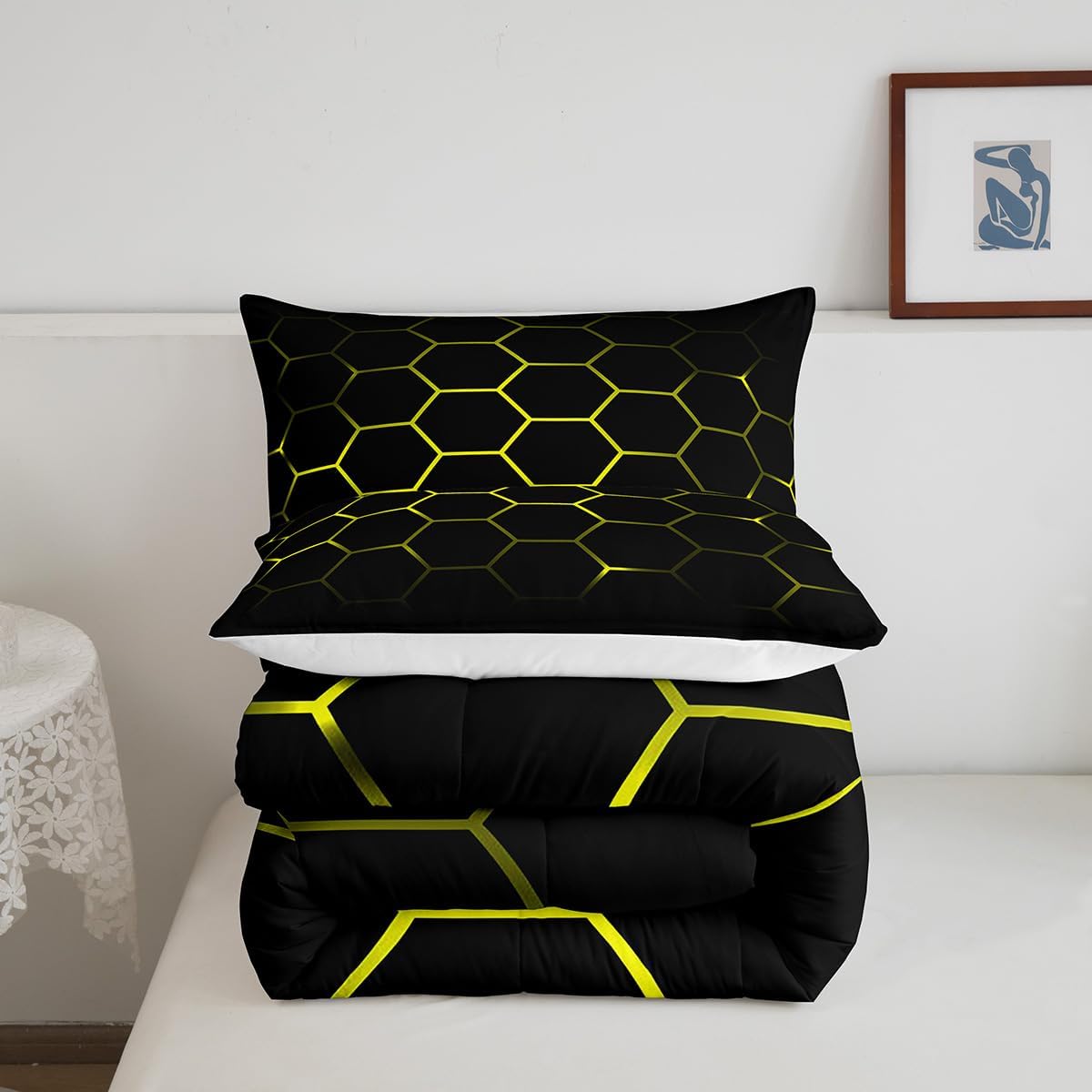 Feelyou Yellow Black Print Comforter Set Hexagonal Bedding Set Kids Boys Teens Honeycomb Decor Comforter Beehive Simplistic Geometric Monochrome Quilt Collection 2Pcs Twin Size Boys