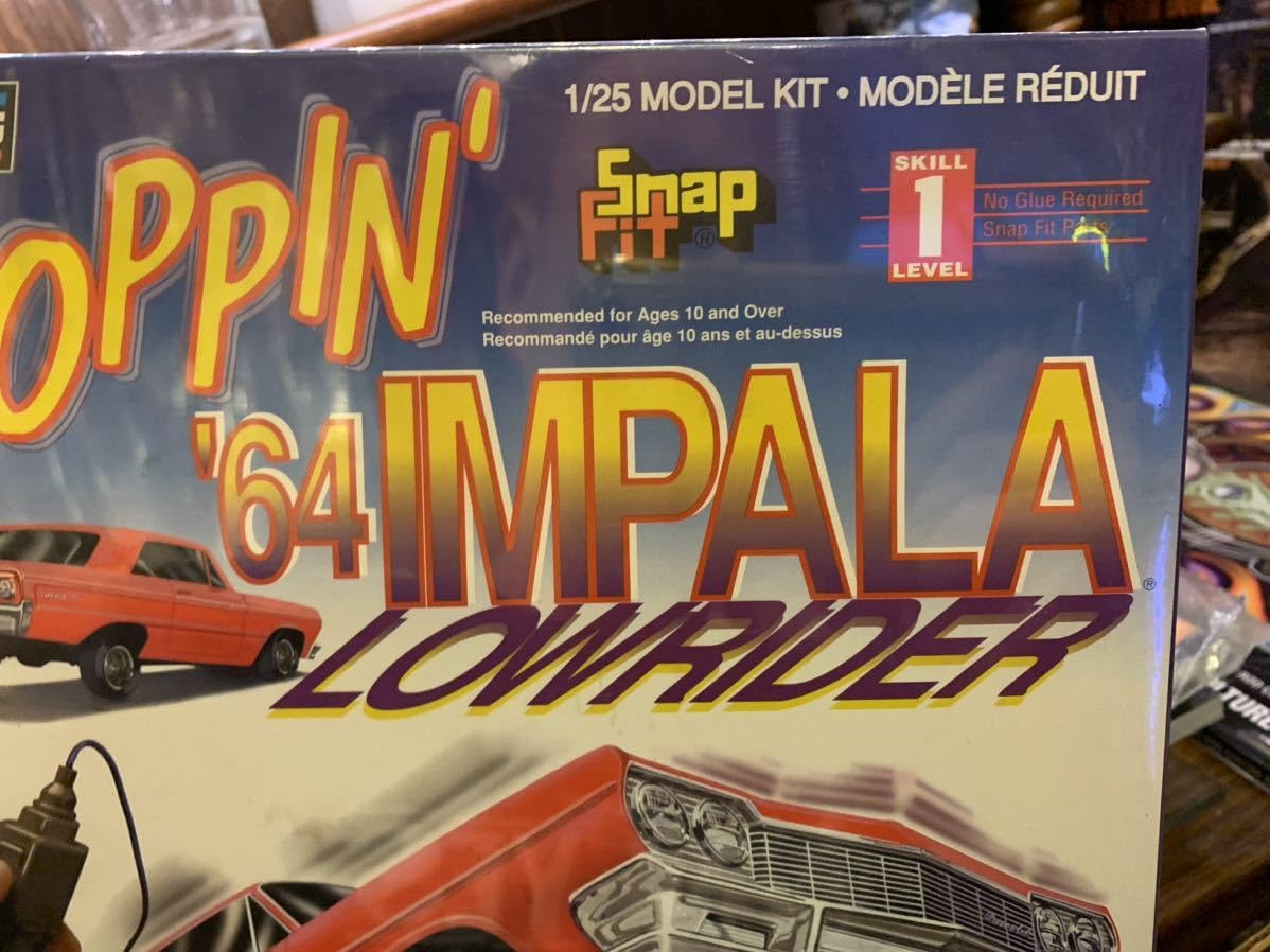 Amazon | LINDBERG 1/25 JOKER hoppin' 64 IMPARA LOWRIDER
