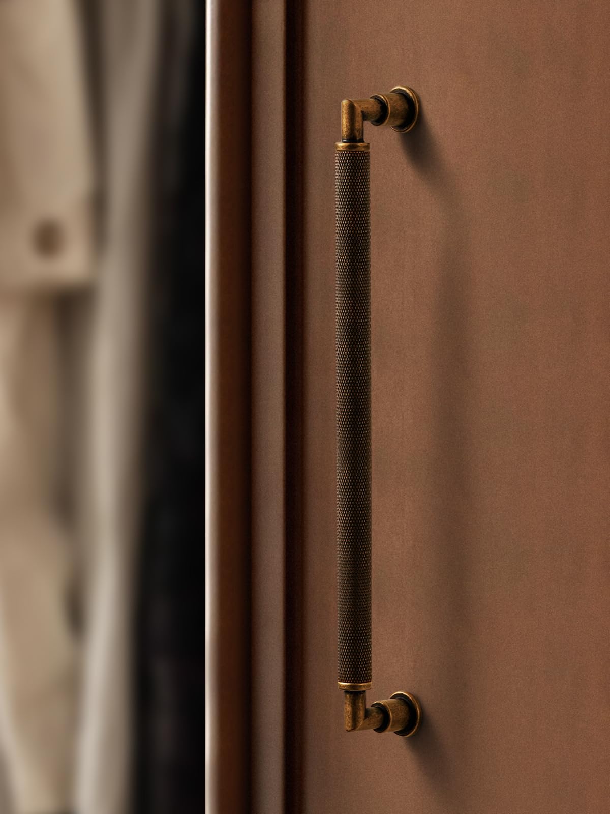 Lot de 5 poignées d'armoire en laiton antique, entraxe 224 mm, moleté, vintage, pour tiroirs de salle de bain et meuble de toilette, barre de quincaillerie en alliage de zinc
